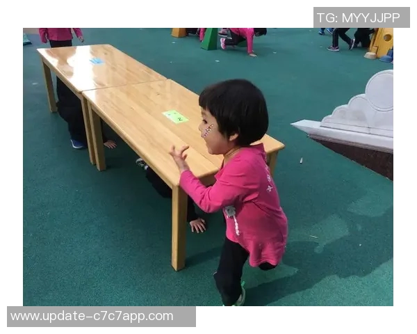 幼儿足球裁判手势舞教学活动助力孩子们快乐学习与运动成长